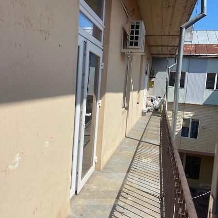 Newtone Apartment Chernivtsi Exterior foto